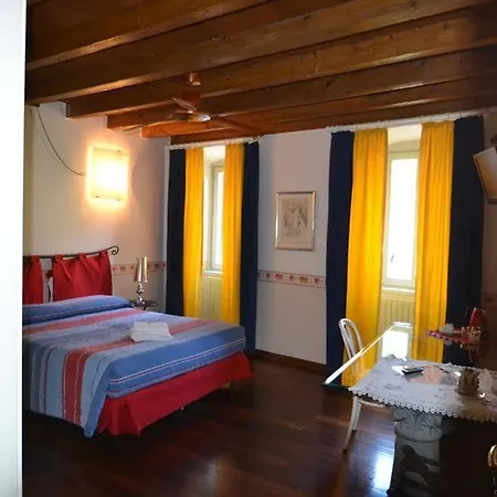 Ca Rossa Bed & Breakfast