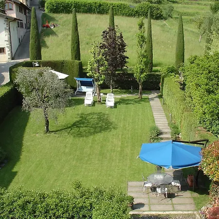 ベッド・アンド・ブレックファスト Ca Rossa 2*