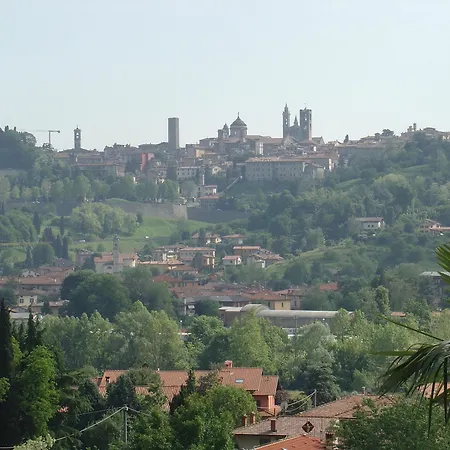 Ca Rossa 2* ベルガモ