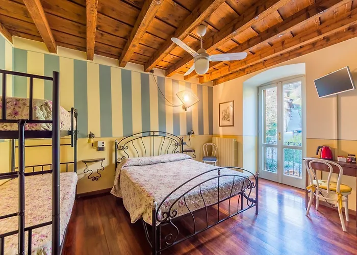 Ca Rossa לינה וארוחת בוקר ברגמו