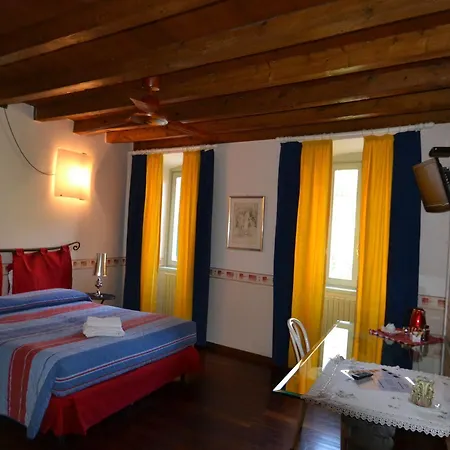 Ca Rossa Panzió Bergamo