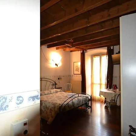 Ca Rossa Panzió
